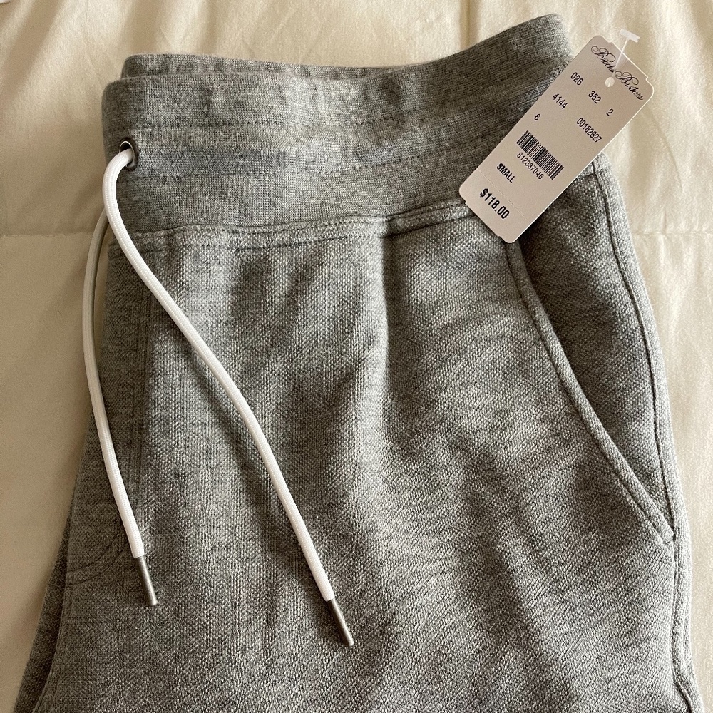 BRAND NEW 2021 BROOKS BROTHERS JOGGERS - grey